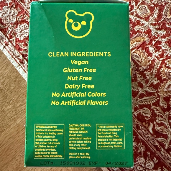 Grüns Superfoods Greens Gummies Box - Picture 4 of 6